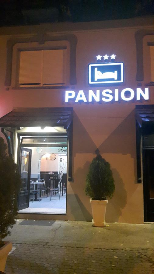 Hotel Restoran Prenociste Croatia Turist Ðakovo Exterior foto